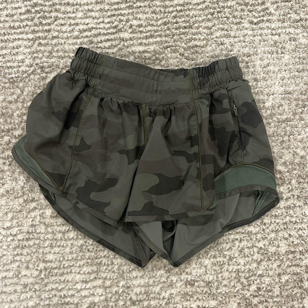 lululemon hotty hots